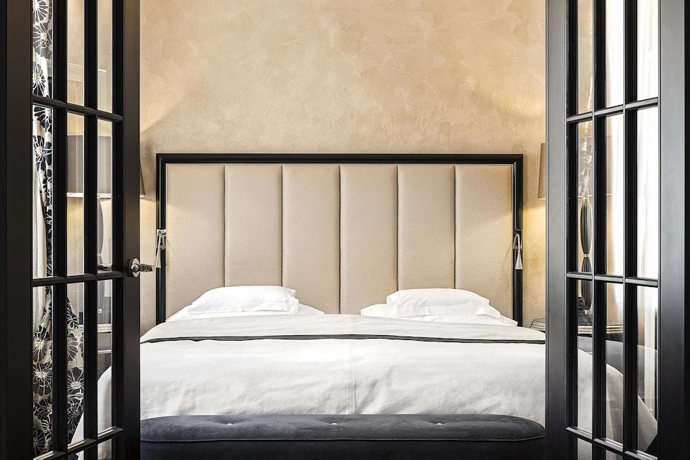 โรงแรมไบเออริเชอร์โฮฟ มิวนิก ภายนอก รูปภาพ A bedroom at the Mandarin Oriental, Paris